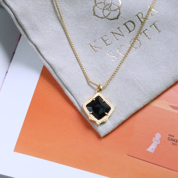 Kendra Scott Kacey Long Necklace Black Opaque Glass Gold - Picture 2 of 2